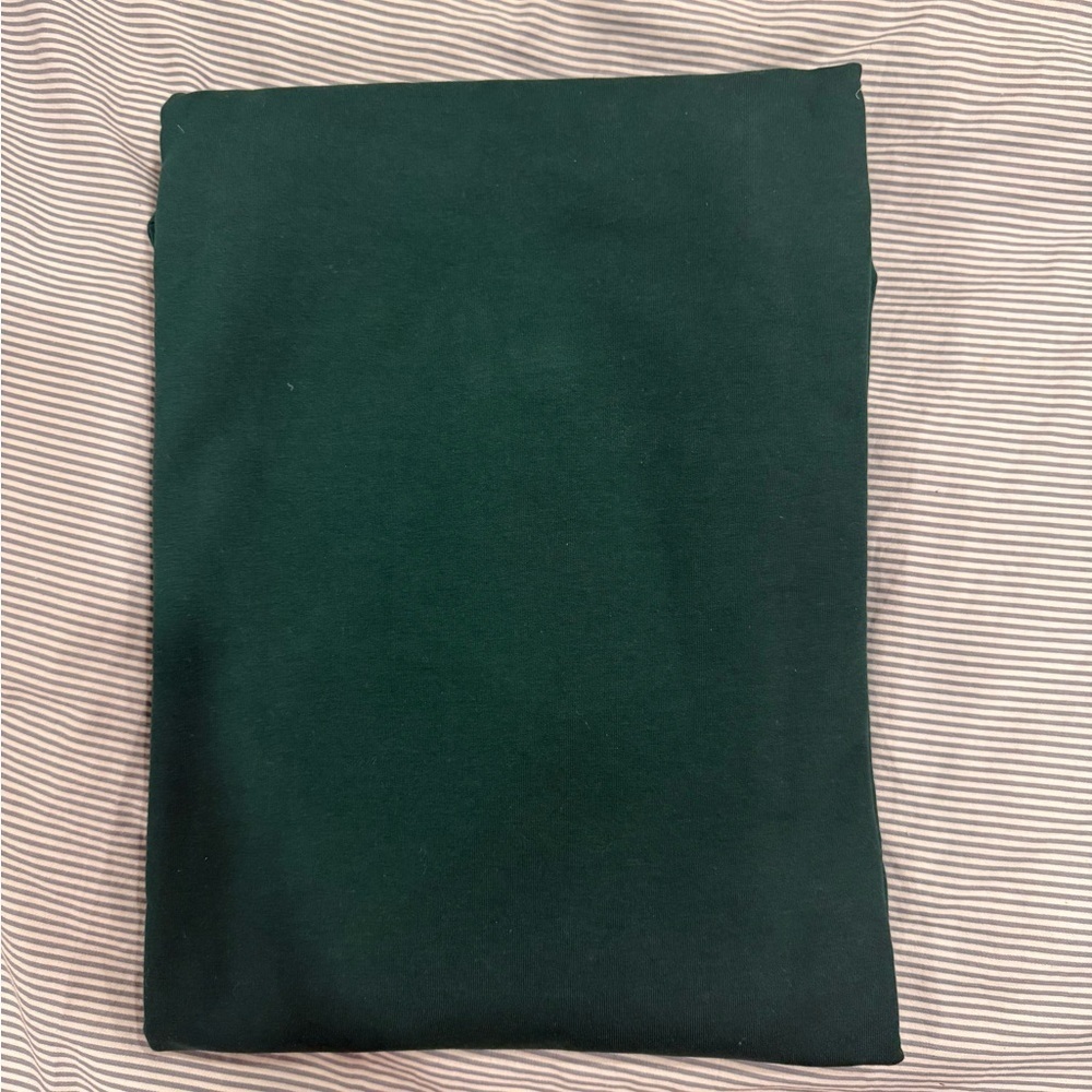 Universal Standard Varsity
French Terry Polo Dress in Botanic Sz M ( 18-20 ) - Picture 7 of 11